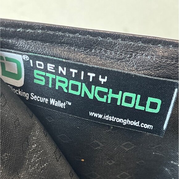 Identity Men's Black Leather Stronghold RFID Blocking Secure Wallet Sz S -NWT - Picture 9 of 10